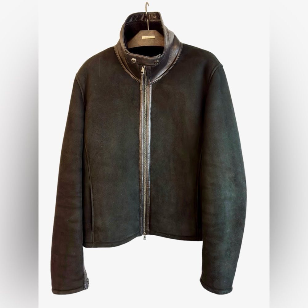 Gucci by Tom Ford Suede and 100% Shearling coat. Size 50